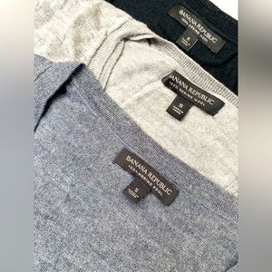 3 Banana Republic long sleeve shirts 100% Merino wool size S